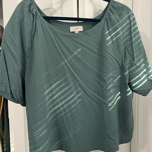 Quarter length loft shirt